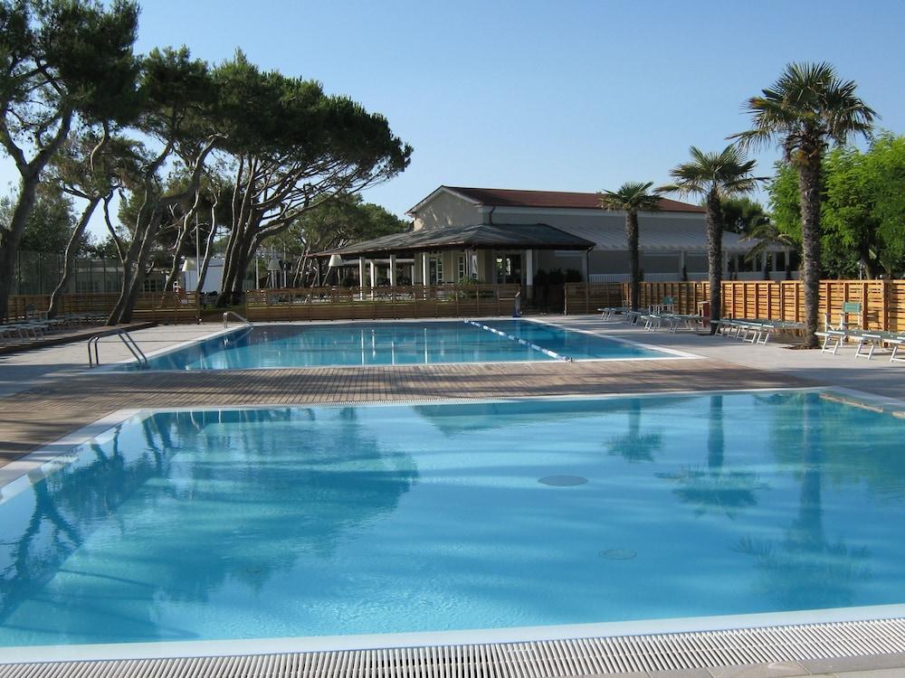 Conero Azzurro Hotel Numana Eksteriør billede